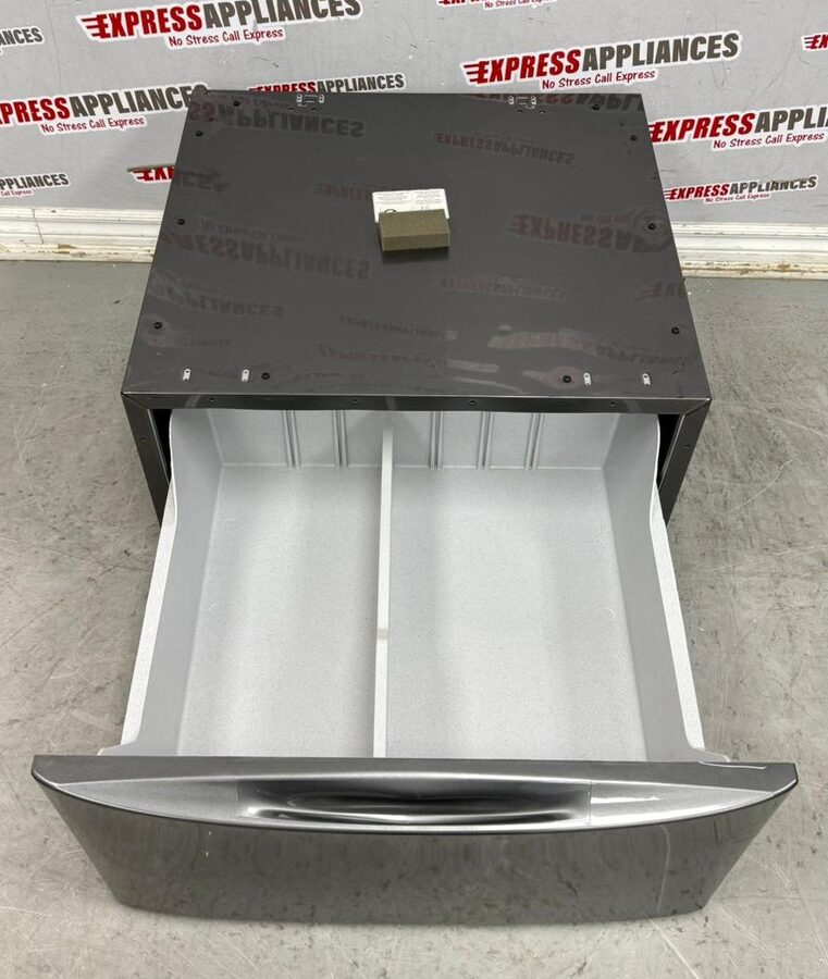 Electrolux Pedestal or Stack Kit